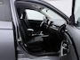 Mitsubishi Outlander 2.4 PHEV Pure Afneembare trekhaak | Stoelverwarming | 4WD