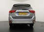 Mitsubishi Outlander 2.4 PHEV Pure Afneembare trekhaak | Stoelverwarming | 4WD