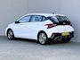 Hyundai i20 1.0 T-GDI Comfort Smart / Fabrieksgarantie t/m 04-2029 / Dealer onderhouden / Navigatie / Apple Carplay/Android Auto / Cruise Control / Airco / Achteruitrijcamera / Bluetooth / Lane Assist / PDC Achter / DAB / Lichtmetalen Velgen /