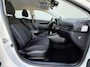 Hyundai i20 1.0 T-GDI Comfort Smart / Fabrieksgarantie t/m 04-2029 / Dealer onderhouden / Navigatie / Apple Carplay/Android Auto / Cruise Control / Airco / Achteruitrijcamera / Bluetooth / Lane Assist / PDC Achter / DAB / Lichtmetalen Velgen /