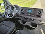 Mercedes-Benz Sprinter 319 L2H2 RWD 3.5t-Trekhaak Automaat 3 Zits Mbux Navi Camera Airco Apple Carplay Parkeersensoren Euro6 190 PK!