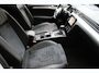 Volkswagen Passat Variant 1.4 TSI Highline Business R - LED - PANORAMADAK - NAVIGATIE - TREKHAAK