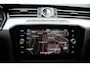 Volkswagen Passat Variant 1.4 TSI Highline Business R - LED - PANORAMADAK - NAVIGATIE - TREKHAAK