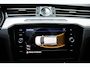 Volkswagen Passat Variant 1.4 TSI Highline Business R - LED - PANORAMADAK - NAVIGATIE - TREKHAAK