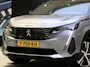 Peugeot 5008 SUV Allure Pack Business 130 pk Automaat | Navigatie | Dodehoekwaarsch. | 7-zits | Elektrische kofferbak | Parkeercamera voor/achter