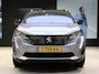 Peugeot 5008 SUV Allure Pack Business 130 pk Automaat | Navigatie | Dodehoekwaarsch. | 7-zits | Elektrische kofferbak | Parkeercamera voor/achter