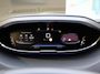Peugeot 5008 SUV Allure Pack Business 130 pk Automaat | Navigatie | Dodehoekwaarsch. | 7-zits | Elektrische kofferbak | Parkeercamera voor/achter