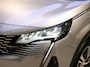 Peugeot 5008 SUV Allure Pack Business 130 pk Automaat | Navigatie | Dodehoekwaarsch. | 7-zits | Elektrische kofferbak | Parkeercamera voor/achter