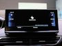 Peugeot 5008 SUV Allure Pack Business 130 pk Automaat | Navigatie | Dodehoekwaarsch. | 7-zits | Elektrische kofferbak | Parkeercamera voor/achter