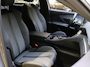 Peugeot 5008 SUV Allure Pack Business 130 pk Automaat | Navigatie | Dodehoekwaarsch. | 7-zits | Elektrische kofferbak | Parkeercamera voor/achter