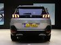 Peugeot 5008 SUV Allure Pack Business 130 pk Automaat | Navigatie | Dodehoekwaarsch. | 7-zits | Elektrische kofferbak | Parkeercamera voor/achter