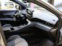 Peugeot 5008 SUV Allure Pack Business 130 pk Automaat | Navigatie | Dodehoekwaarsch. | 7-zits | Elektrische kofferbak | Parkeercamera voor/achter