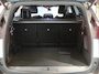 Peugeot 5008 SUV Allure Pack Business 130 pk Automaat | Navigatie | Dodehoekwaarsch. | 7-zits | Elektrische kofferbak | Parkeercamera voor/achter