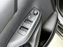 Toyota Yaris Cross 1.5 Hybrid Adventure | Head-Up Display | Dodehoek detectie | Stoel+stuurverwarming | Parkeersensoren voor+achter | LED Matrix | Elektrische Achterklep | Navigatie | Apple CarPlay/Android Auto |