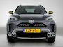 Toyota Yaris Cross 1.5 Hybrid Adventure | Head-Up Display | Dodehoek detectie | Stoel+stuurverwarming | Parkeersensoren voor+achter | LED Matrix | Elektrische Achterklep | Navigatie | Apple CarPlay/Android Auto |