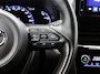 Toyota Yaris Cross 1.5 Hybrid Adventure | Head-Up Display | Dodehoek detectie | Stoel+stuurverwarming | Parkeersensoren voor+achter | LED Matrix | Elektrische Achterklep | Navigatie | Apple CarPlay/Android Auto |