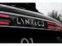Lynk & Co 01 1.5 More | 360 Graden camera | Actieve LED Koplampen | Schuif-/Kanteldak | Premium Audio By Harman Kardon | Sfeerverlichting | Dodehoekassistent | Adaptieve Cruise Control | Stuurverwarming | Stoelverwarming | Bestuurdersstoel met geheugen | Getint glas | Elektrisch bedienbare achterklep | Draadloos telefoonoplader