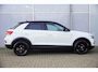 Volkswagen T-Roc 1.5 TSI 150pk DSG Style Business | Stoelverwarming | Navigatie | Blackstyle