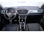 Volkswagen T-Roc 1.5 TSI 150pk DSG Style Business | Stoelverwarming | Navigatie | Blackstyle