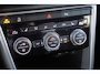 Volkswagen T-Roc 1.5 TSI 150pk DSG Style Business | Stoelverwarming | Navigatie | Blackstyle