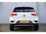 Volkswagen T-Roc 1.5 TSI 150pk DSG Style Business | Stoelverwarming | Navigatie | Blackstyle