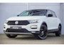 Volkswagen T-Roc 1.5 TSI 150pk DSG Style Business | Stoelverwarming | Navigatie | Blackstyle