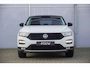 Volkswagen T-Roc 1.5 TSI 150pk DSG Style Business | Stoelverwarming | Navigatie | Blackstyle