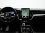 Volvo XC60 T6 Recharge AWD Plus Black Edition | Luchtvering | Head-Up | Harman/Kardon | 360° | Panoramadak | Nappa Sportstoel