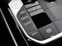 BMW 2-Serie Coupé 218i | M-Pakket | HUD | Stuur/stoelverwarming | Curved Display | Sportstoelen | Camera | DAB | Adaptieve Cruise Control |
