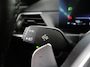 BMW 2-Serie Coupé 218i | M-Pakket | HUD | Stuur/stoelverwarming | Curved Display | Sportstoelen | Camera | DAB | Adaptieve Cruise Control |