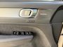 Volvo XC40 T5 Recharge Plus Bright / Trekhaak / Elektrische stoelen / Harman/Kardon / Dodehoekdetectie /