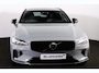 Volvo V60 T6 Recharge AWD Ultra Bright - Panorama/schuifdak - IntelliSafe Assist & Surround - 360º Camera - Harman/Kardon audio - Adaptieve LED koplampen - Verwarmde voorstoelen, stuur & achterbank - Parkeersensoren voor & achter - Elektr. bedienb. voorstoelen met geheugen - Head up display - Extra getint glas - 18' LMV