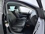 Volkswagen Golf Variant 1.5 TSI 150pk Highline Virtual Cockpit Alcantara Parkeersensoren