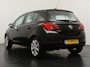 Opel Corsa 1.4 Online Edition 5DRS / Parkeersensoren / Airco / Cruise / Navi LM Velgen