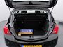 Opel Corsa 1.4 Online Edition 5DRS / Parkeersensoren / Airco / Cruise / Navi LM Velgen