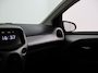 Toyota Aygo 1.0 VVT-i x-play Automaat | Airco | Achteruitrijcamera | Bluetooth | Elektrische ramen voor | Elektrisch verstelbare buitenspiegels |