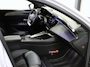 Peugeot 408 e-408 GT Avantage 58 kWh 210PK | 1ste eigenaar | ACCU 98% | Stoelverwarming | Massagestoelen | FULL LED | 360'Camera | Privacy Glass | AppleCarPlay/AndroidAuto | Navigatie | Adaptieve Cruise Control | Keyless | Isofix | Sfeerverlichting | Elektrische Achterklep |
