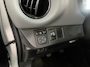 Toyota Yaris 1.3 VVT-i Dynamic | Panoramadakdak | Climate control | Achteruitrijcamera |
