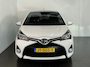 Toyota Yaris 1.3 VVT-i Dynamic | Panoramadakdak | Climate control | Achteruitrijcamera |