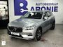 Volvo XC60 2.0 T8 Twin Engine AWD Inscription, luchtvering