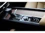 Volvo V60 Cross Country 2.0 T5 AWD Pro Achteruitrijcamera | Semi elektrische trekhaak | Panoramadak | Apple Carplay | Android Auto | Elektrisch bedienbare achterklep | Cruise Control | Stoelverwarming voorzijde