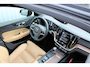Volvo V60 Cross Country 2.0 T5 AWD Pro Achteruitrijcamera | Semi elektrische trekhaak | Panoramadak | Apple Carplay | Android Auto | Elektrisch bedienbare achterklep | Cruise Control | Stoelverwarming voorzijde