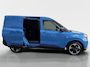 Ford E-Transit Cour. Limited 44 kWh | 1e eigenaar | Automaat | Trekhaak | Adapt. Cruise control | BLIS | Winter pack | Parkeersensoren voor en achter | Achteruitrijcamera | Navigatie | Apple carplay & Android auto | Fabrieksgarantie |