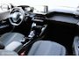 Peugeot e-208 EV Active Pack 50 kWh, Wit parelmoer, Donker glas, Navi, App connect, Cruise, Pdc + camera