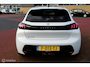 Peugeot e-208 EV Active Pack 50 kWh, Wit parelmoer, Donker glas, Navi, App connect, Cruise, Pdc + camera