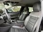 Citroën C5 X 1.2T 130pk Automaat Business Plus | Trekhaak | Lederen bekleding | PHC Vering | Achteruitrijcamera | Head-up | Dodehoek detectie