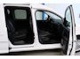 Volkswagen Caddy Maxi 1.4 TSI Highline 7p Automaat - Airco, Cruise, Navi, PDC, Carplay, Trekhaak.