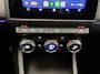Renault Arkana 1.3 mildhybrid 140 techno Automaat / All season banden / Stuurverwarming / Stoelverwarming / Apple Carplay / Cruise Control / Navigatie