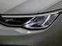 Volkswagen Golf 1.0 eTSI Life | Automaat | Panorama dak | Virtual cockpit | Parkeer sensoren  | Stoel/stuur verwarming | Navigatie | Apple Carplay / Android Auto | Sfeerverlichting | Lichtmetalen Velgen |