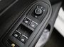 Volkswagen Golf 1.0 eTSI Life | Automaat | Panorama dak | Virtual cockpit | Parkeer sensoren  | Stoel/stuur verwarming | Navigatie | Apple Carplay / Android Auto | Sfeerverlichting | Lichtmetalen Velgen |